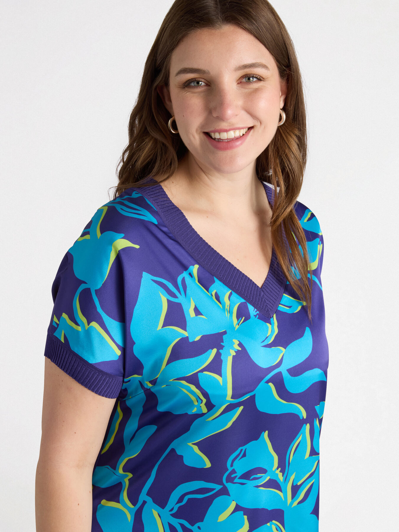 Maglia con davanti floreale image number 0