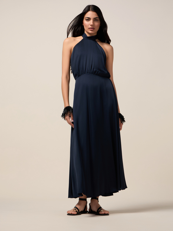 Long satin dress with flower