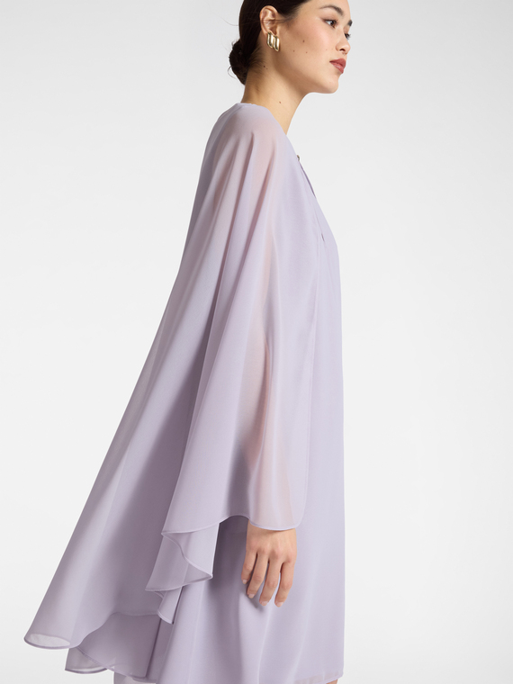 Robe superpos&eacute;e en georgette