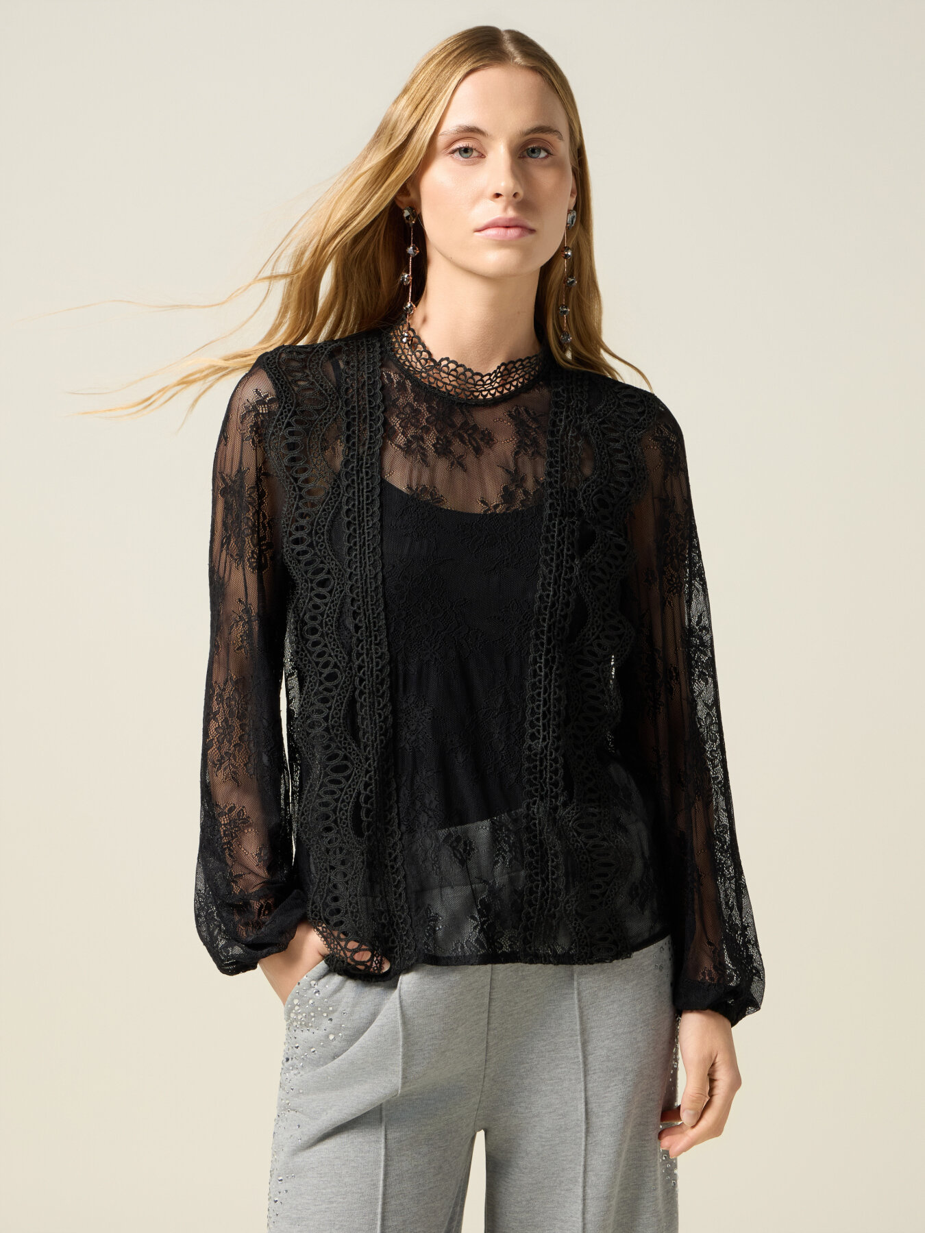Blusa in pizzo image number 0