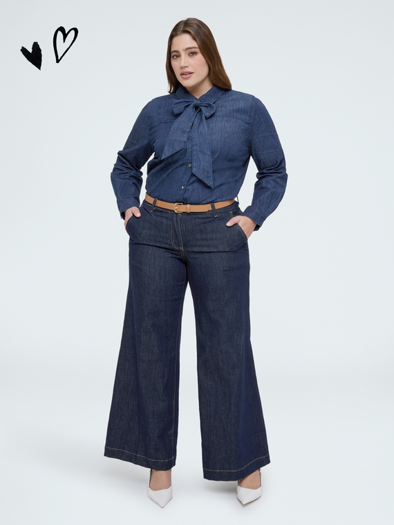 Camicia in denim con fiocco/cravatta