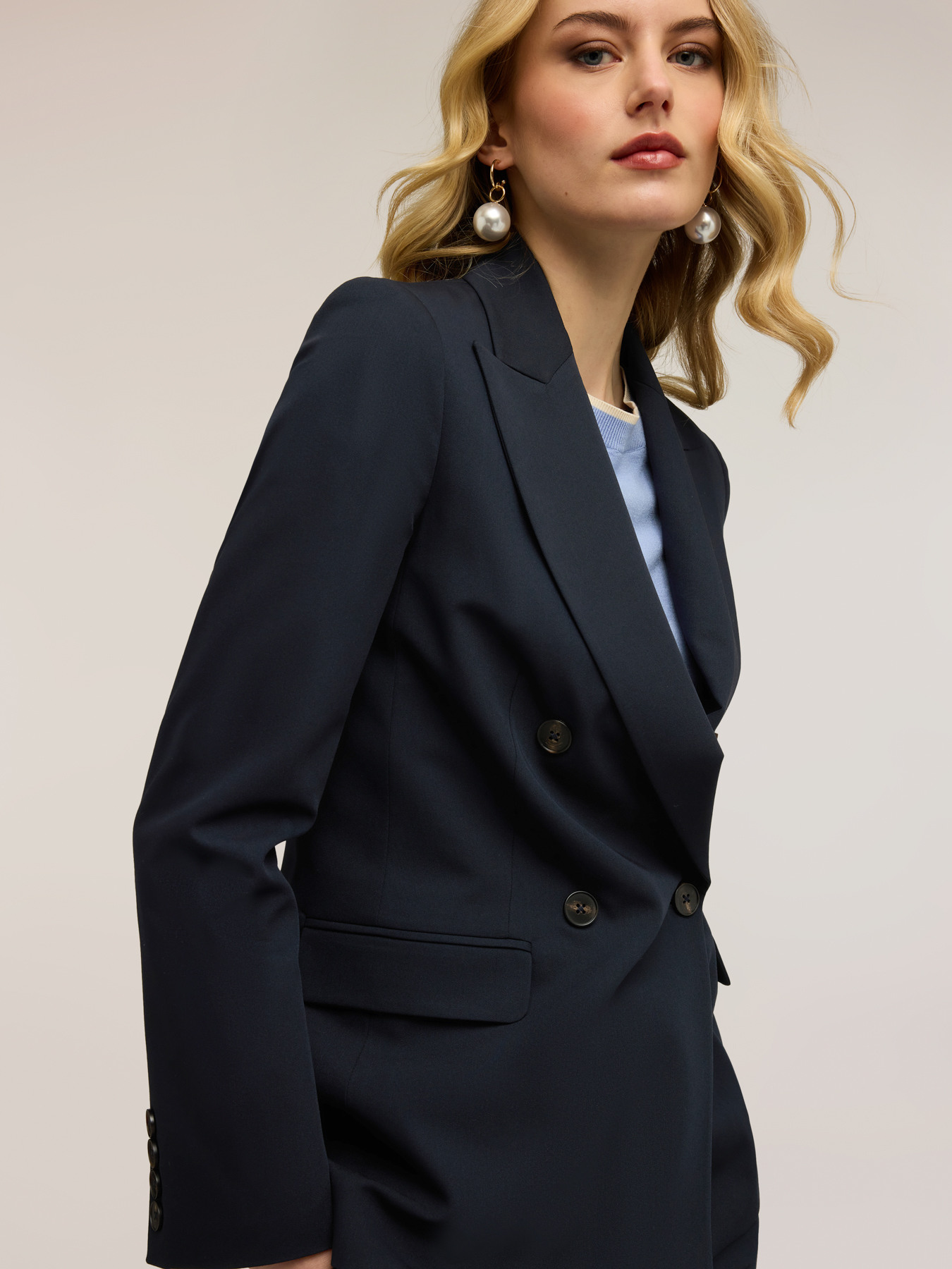 Double-breasted structured jacket image number 3