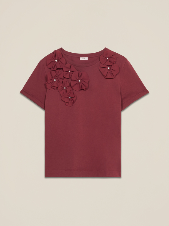 Camiseta con aplicaciones florales