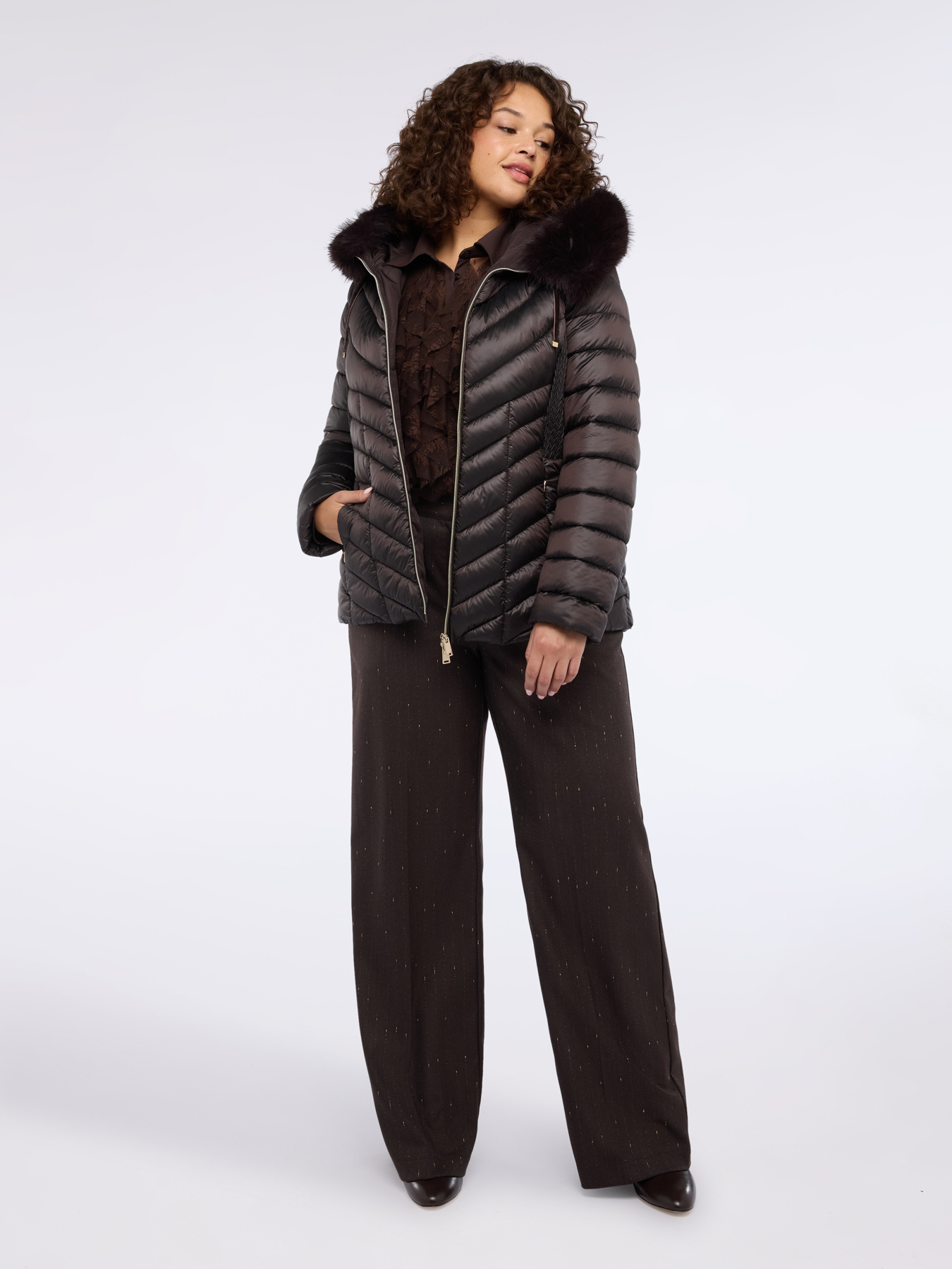 Piumino trapuntato con cappuccio image number 3