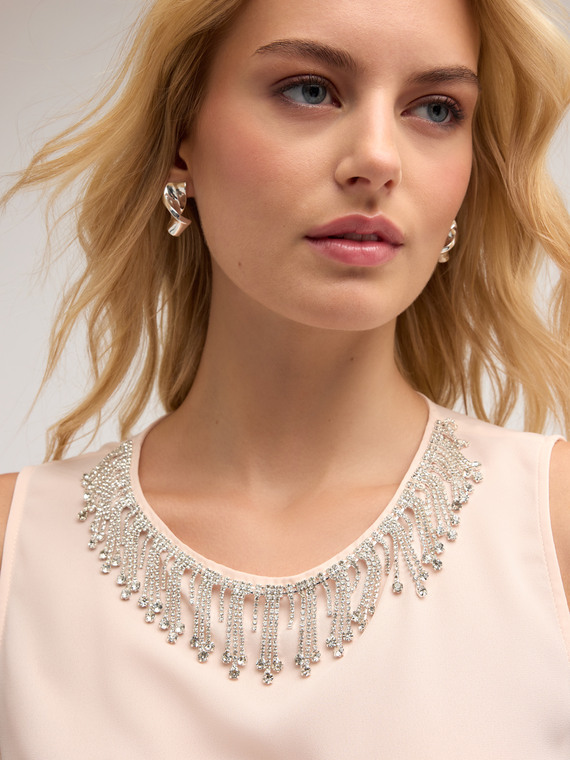 Flowing top with crystal stone fringes