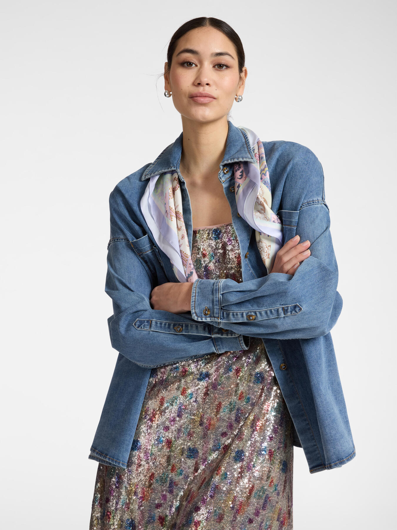 Camicia in denim washed con foulard image number 0