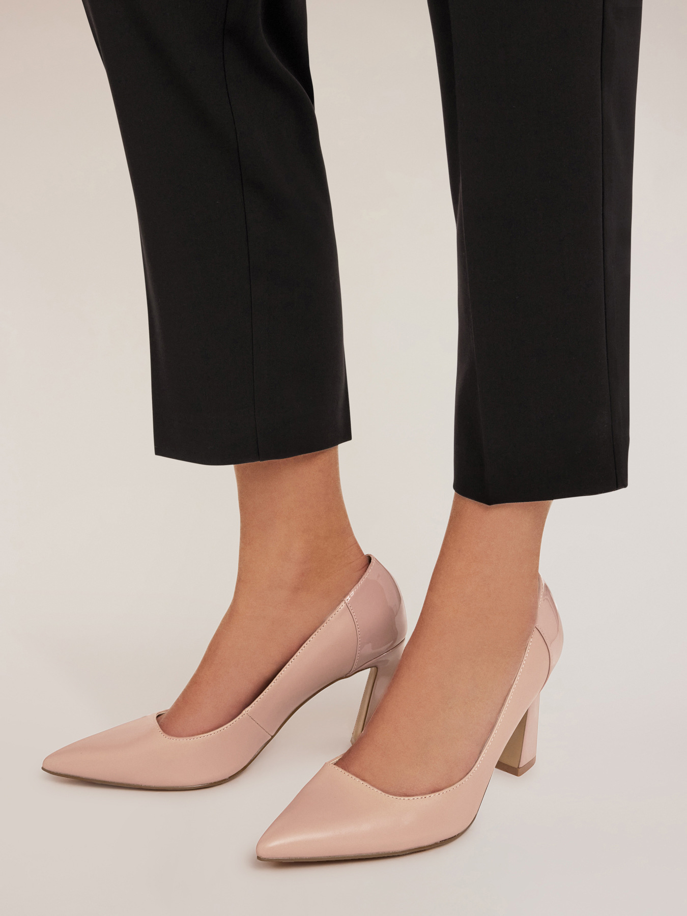 Court shoes with spool heel image number 0