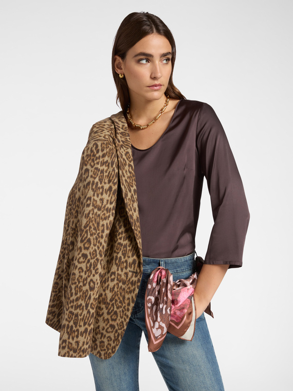 Chemisier en satin extensible