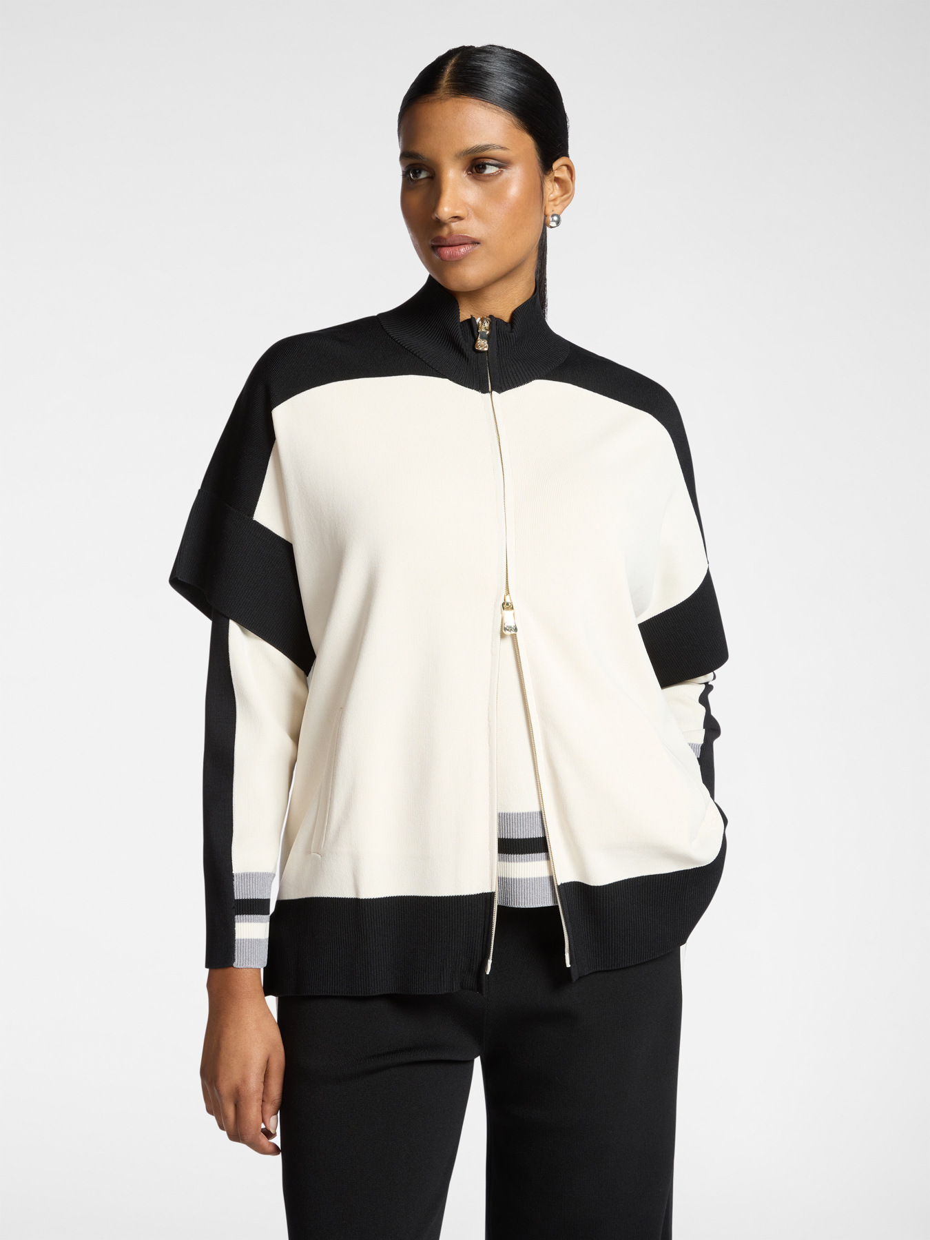 Kurze &Auml;rmel Cardigan aus Viskose-Mischung image number 0