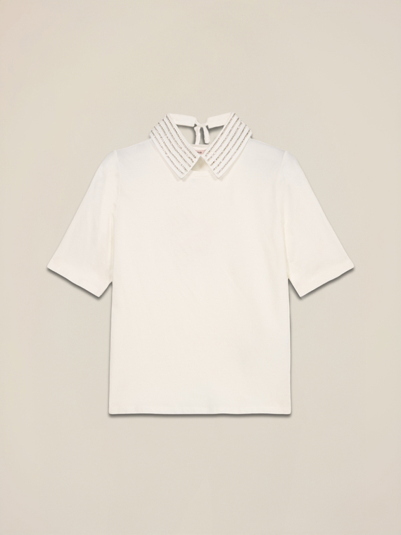 Short-sleeved T-shirt with jewel neckline