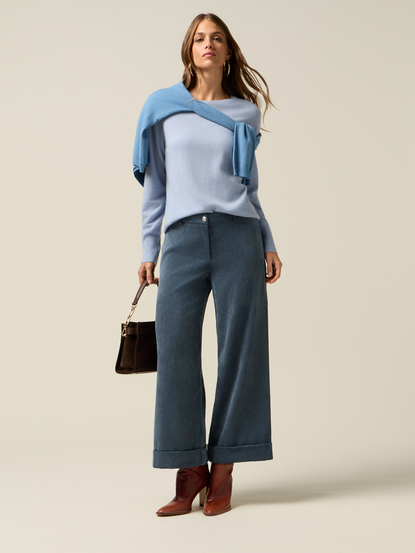 Pantaloni cropped in velluto image number 0