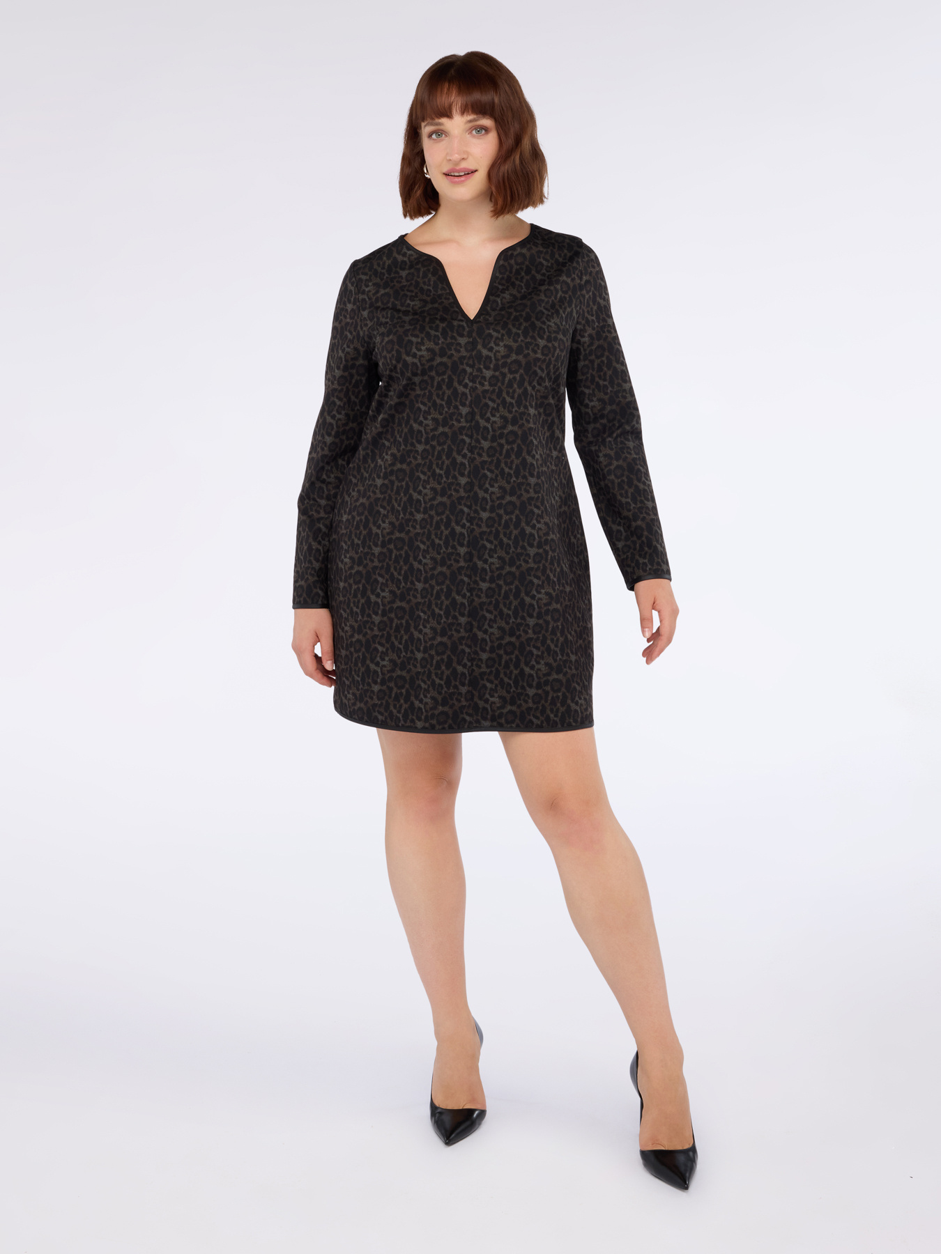 Robe regular avec imprimé et col en V image number 0