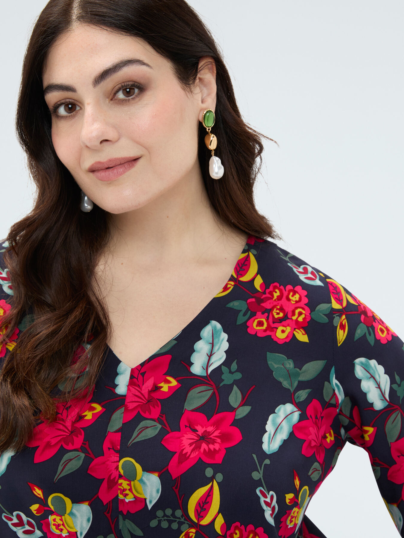 Bluse mit Blumendruck aus Viskose mit Knotendetail image number 3