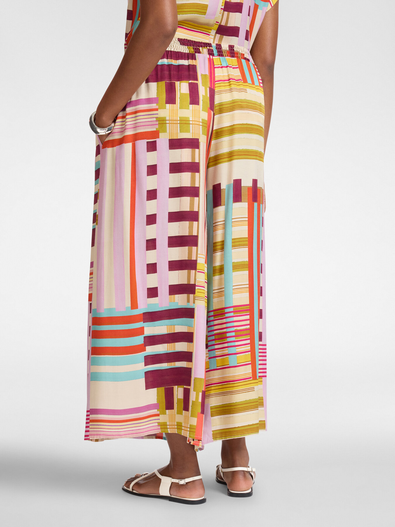 Pantaloni palazzo in raso stampati image number 1