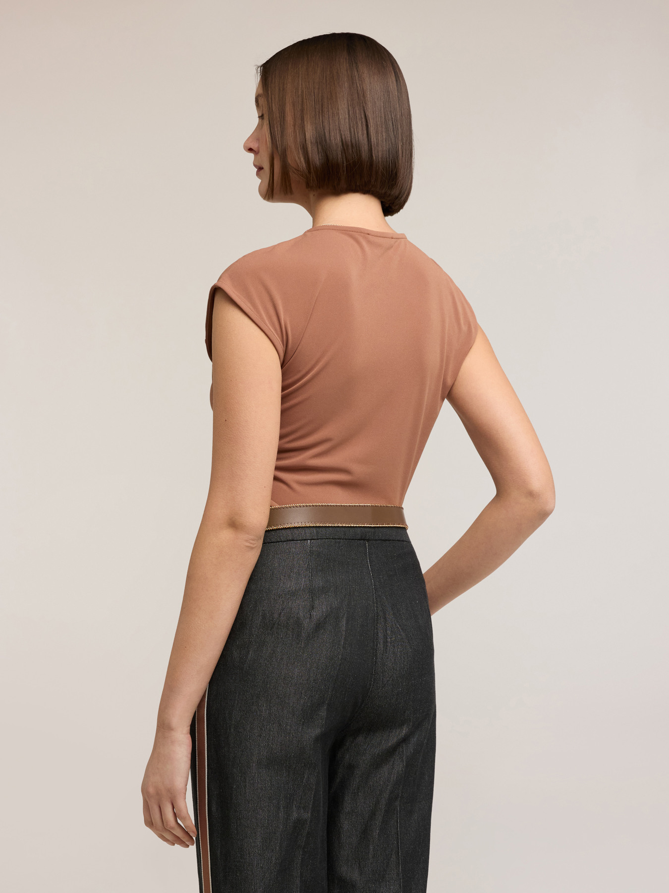 Jersey top with knot image number 2