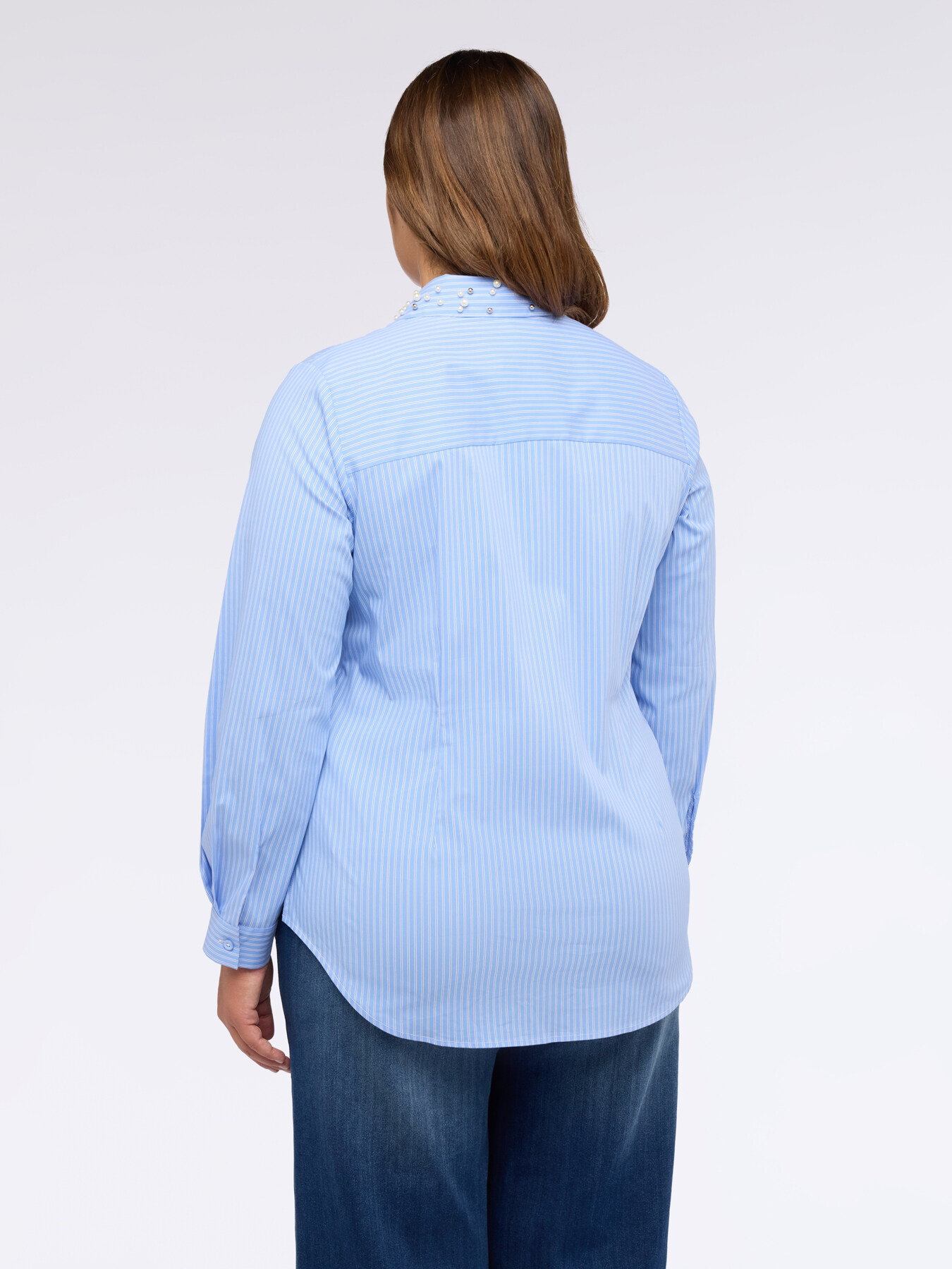 Gestreiftes Baumwollhemd mit edlem Kragen image number 1