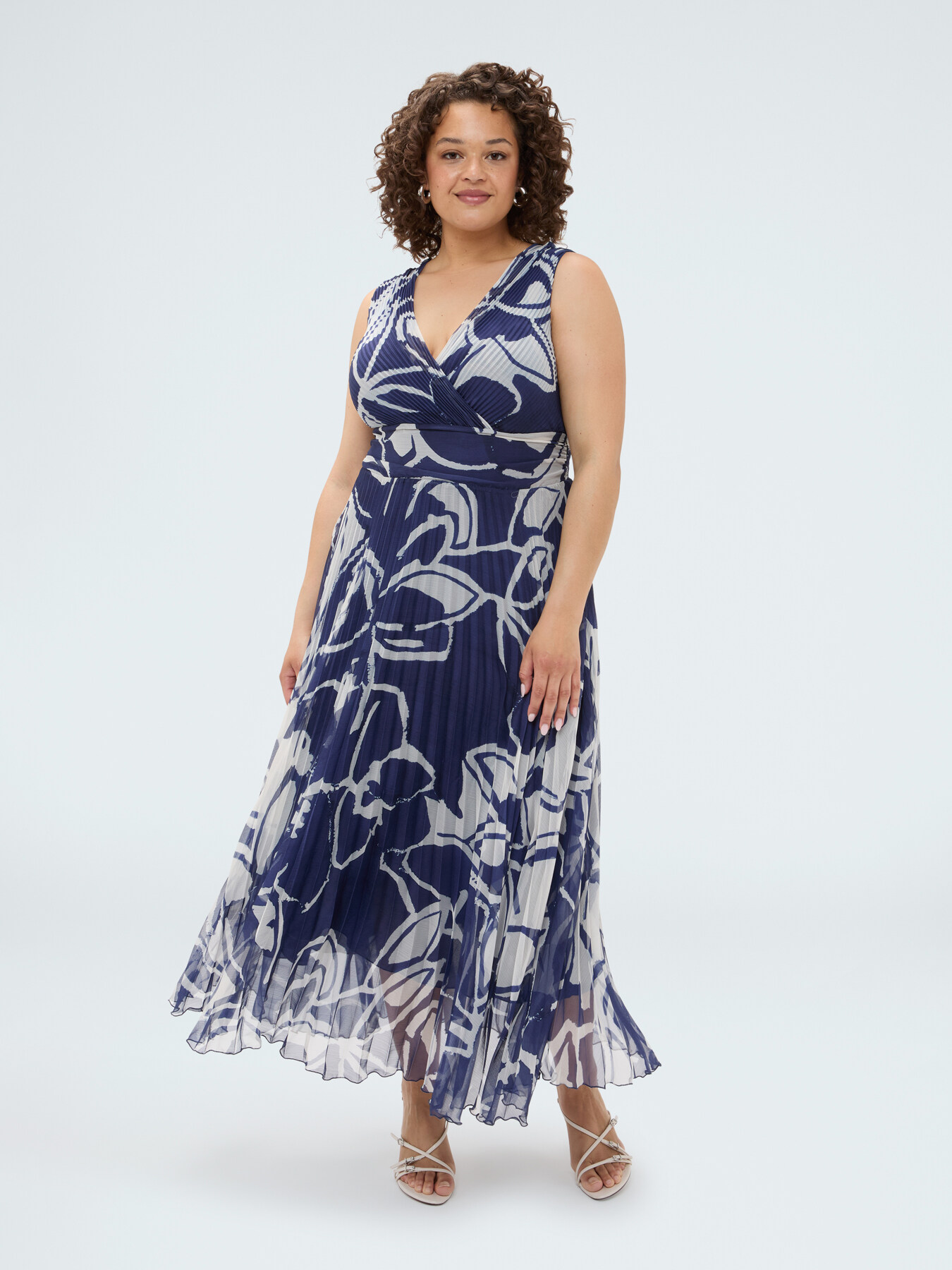 Langes Plissee-Kleid Dream mit Blumendruck image number 4