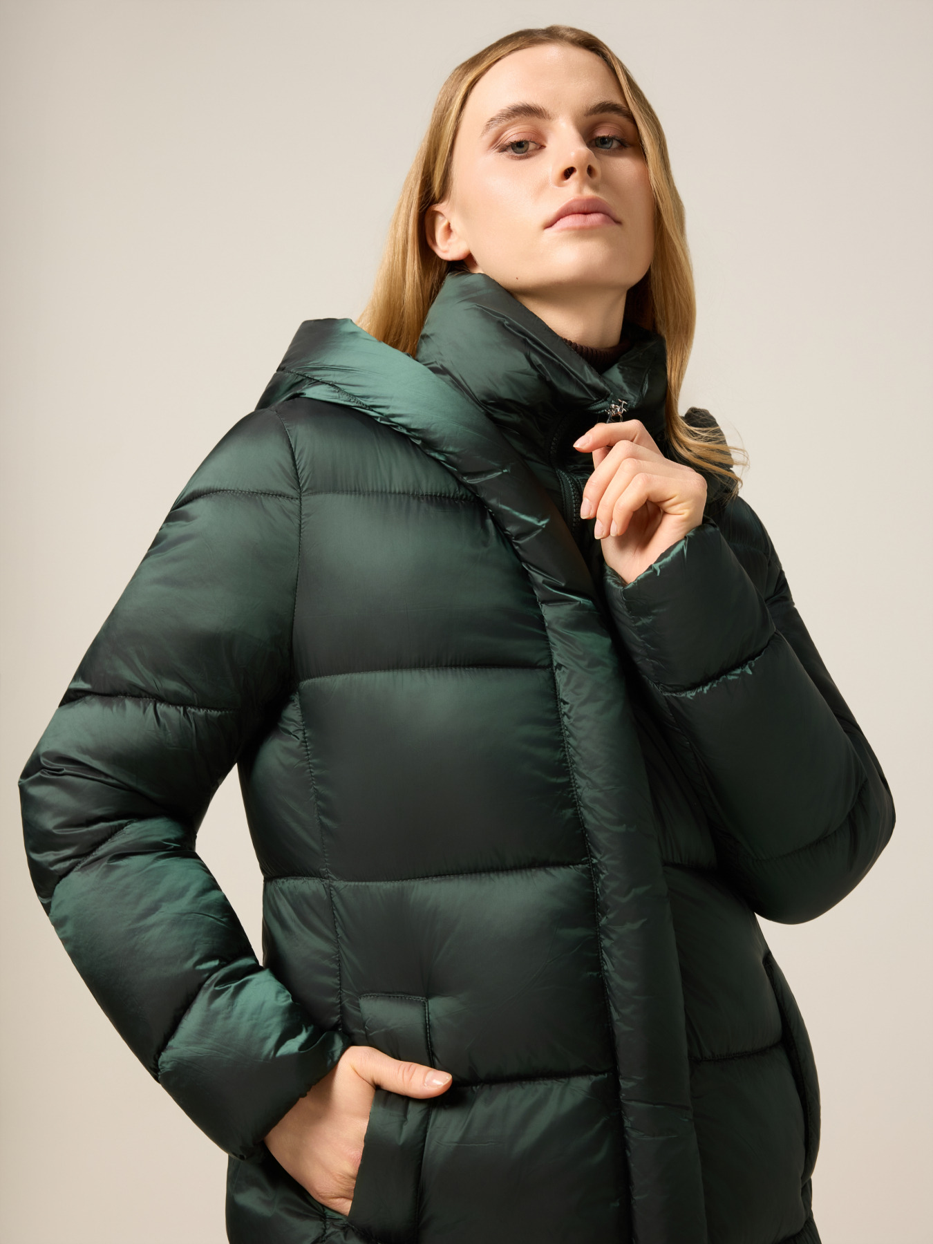 Long nylon down jacket with hood image number 2