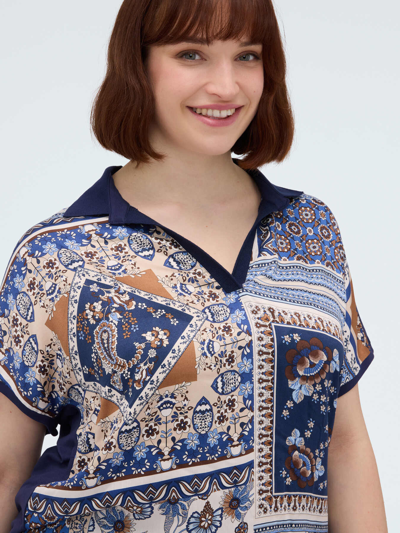 Bi-material t-shirt in viscose blend image number 3