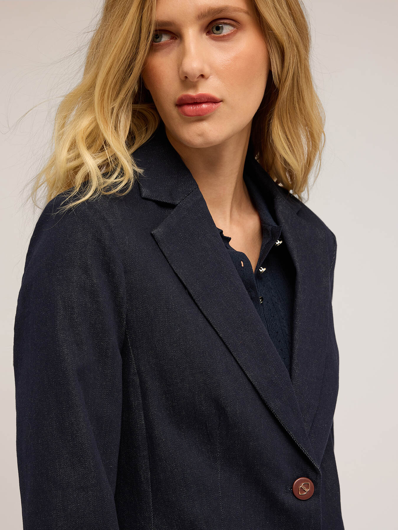 Giacca blazer in denim image number 2