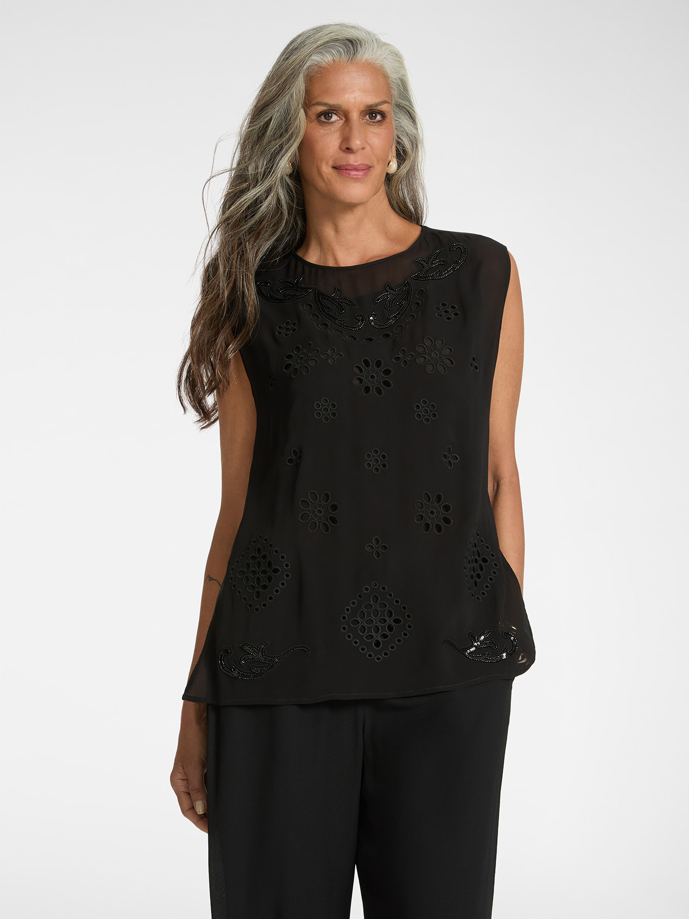 Blusa in georgette traforata image number 0
