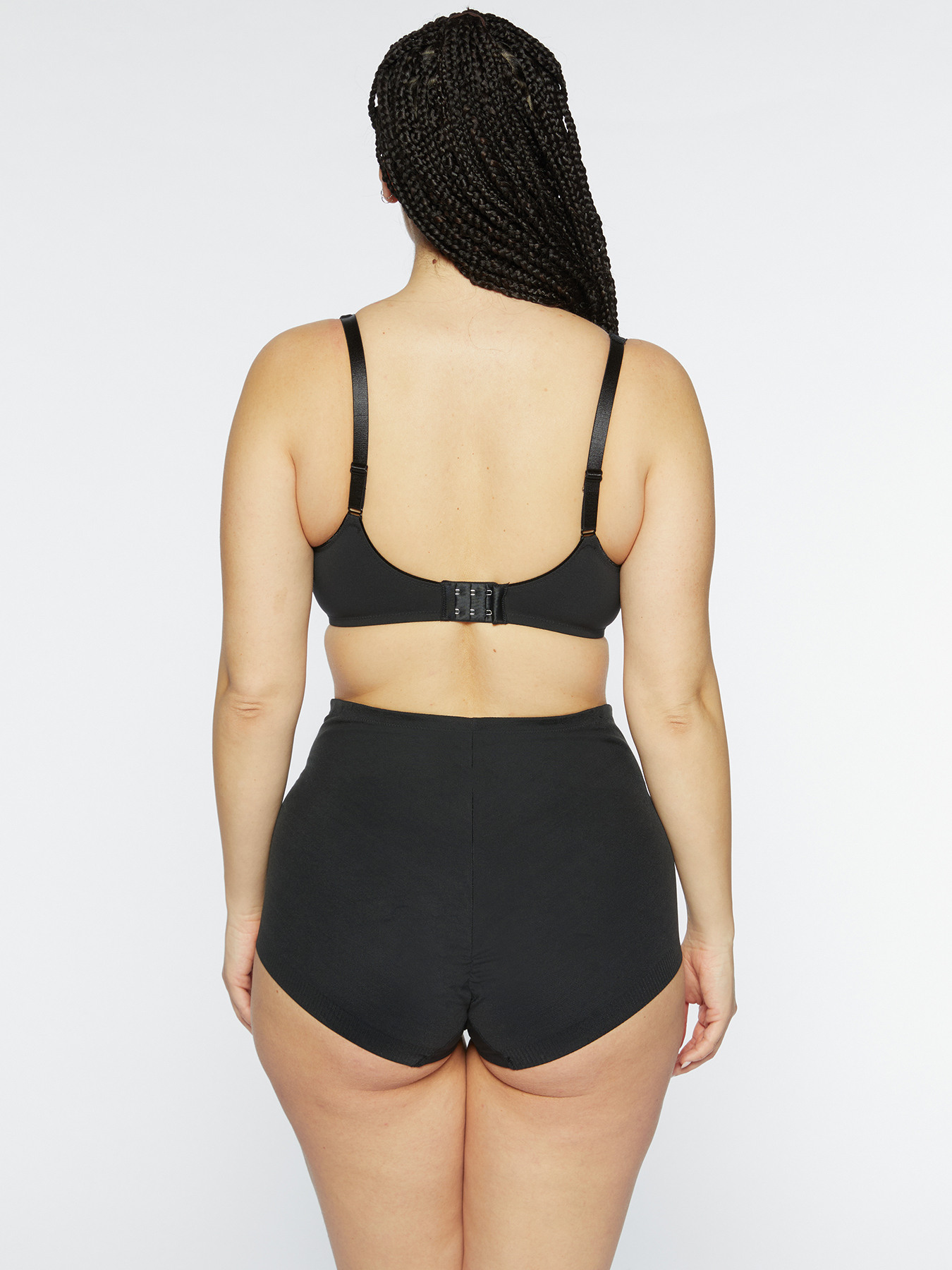 Triumph underwire bra D cup image number 6