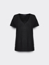 V-neck T-shirt image number 4