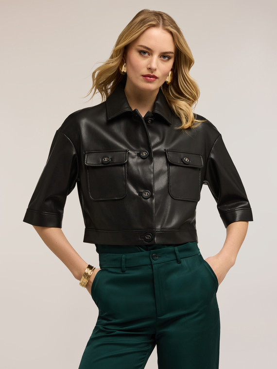 Cropped jacket with short sleeves