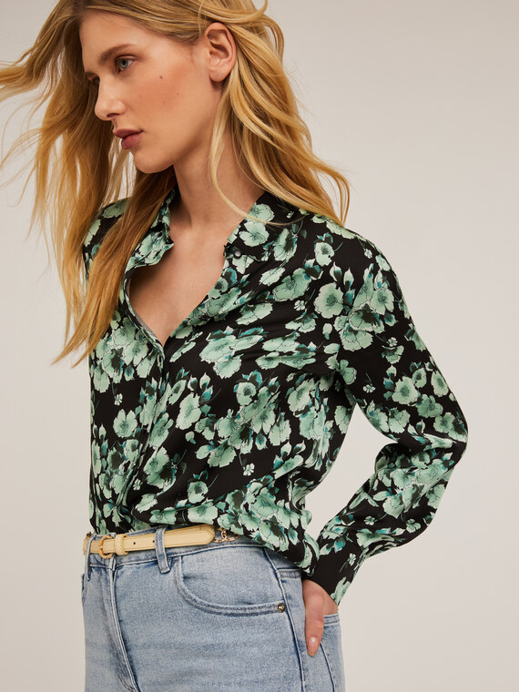Camicia in raso fantasia floreale