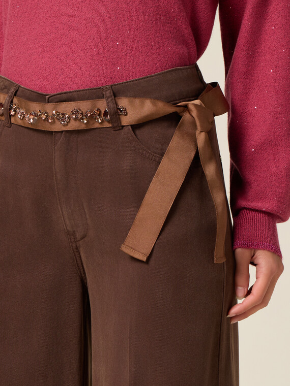 Ceinture en gros-grain avec chatons