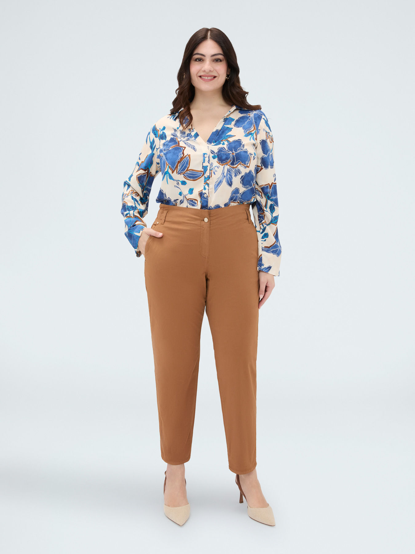 Balloon Pants in Cotton Blend image number 2