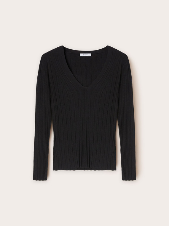 Maglia a coste tridimensionali scollo a v