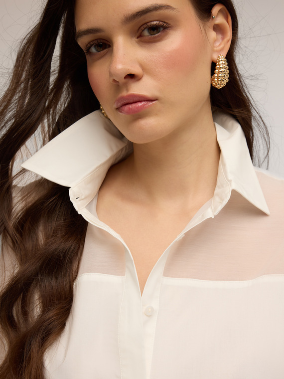 Camicia con inserti in organza