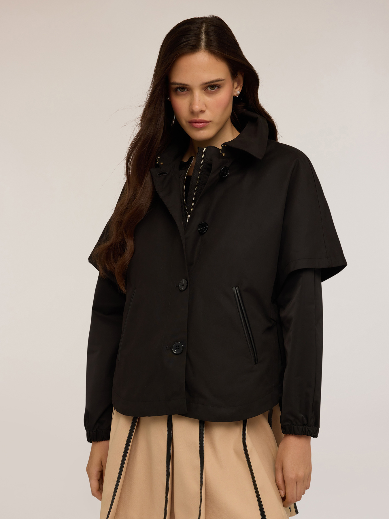 Bomber in raso con cappa staccabile image number 0