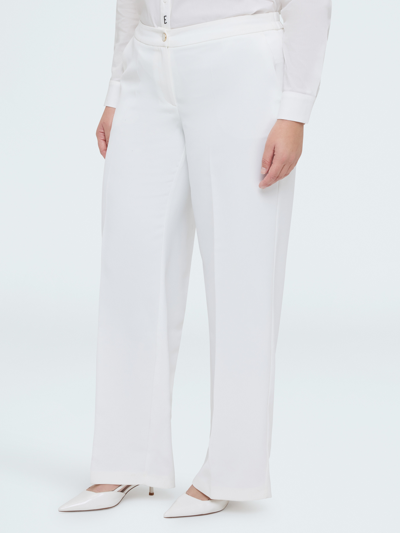 Wide Leg Trousers in fluid stretch fabric image number 2