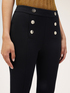 Pantalon regular en maille Milano motif boutons image number 2