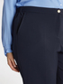 Pantaloni Carrot Fit in tessuto stretch image number 3