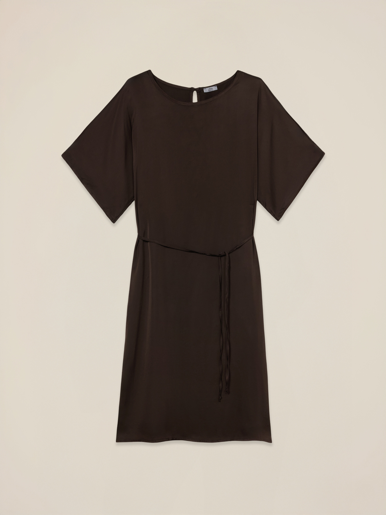 Robe en satin avec ceinture image number 3