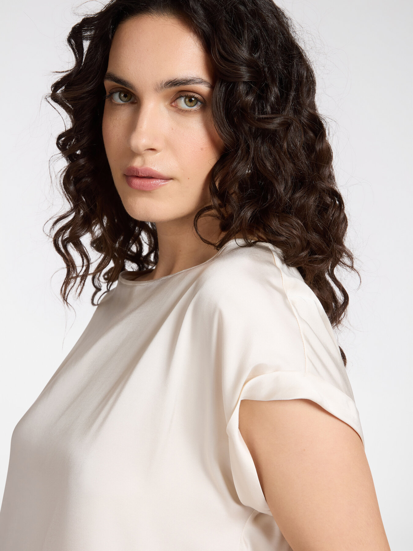 Satin blouse image number 3