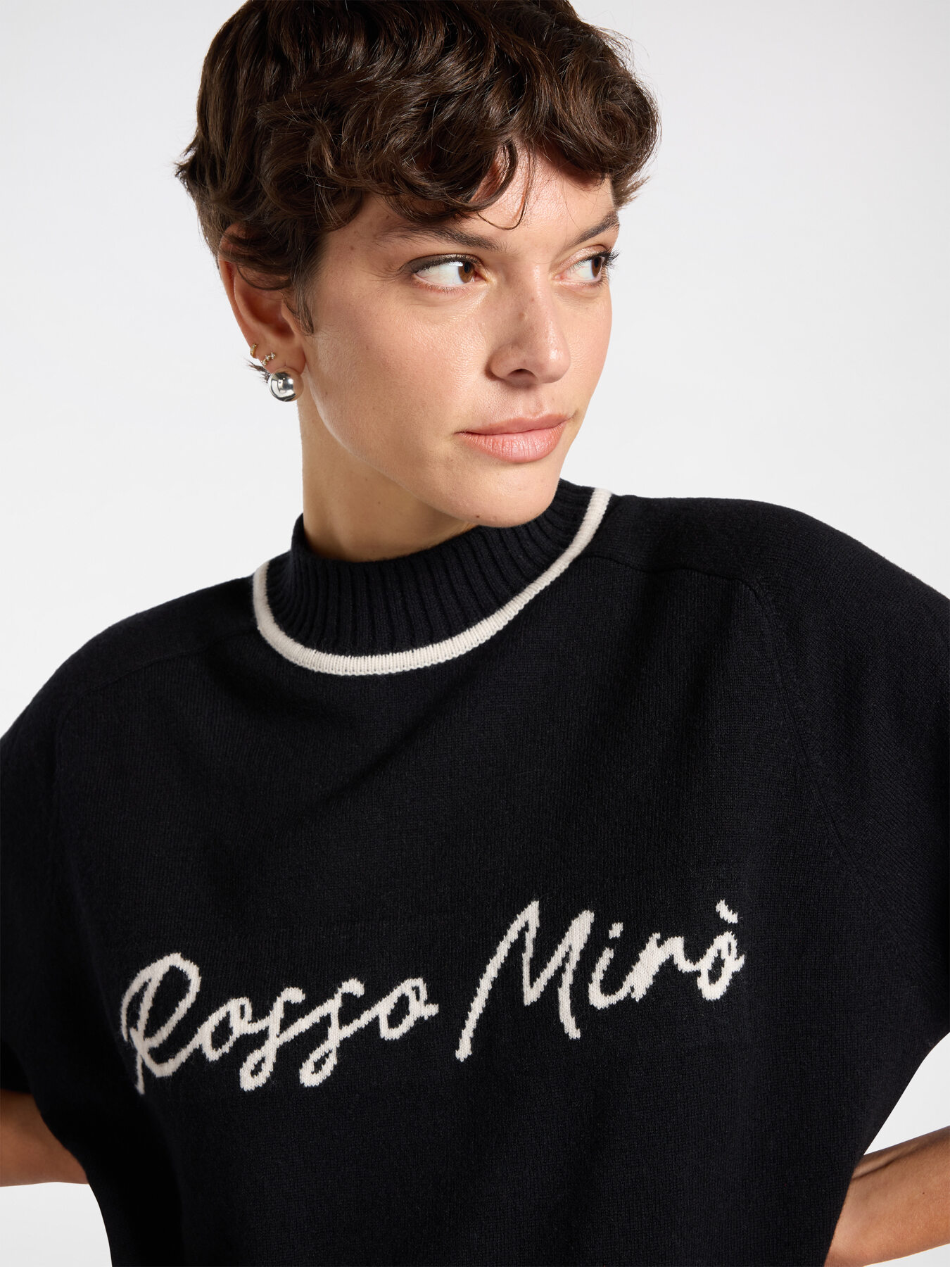 Wool sweater with contrasting writing image number 3