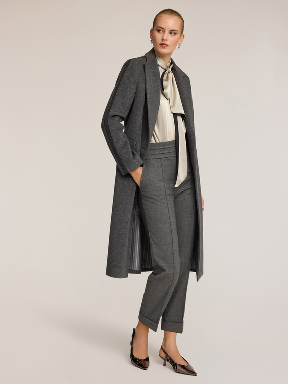 Pantalon cigarette avec surpiqûres