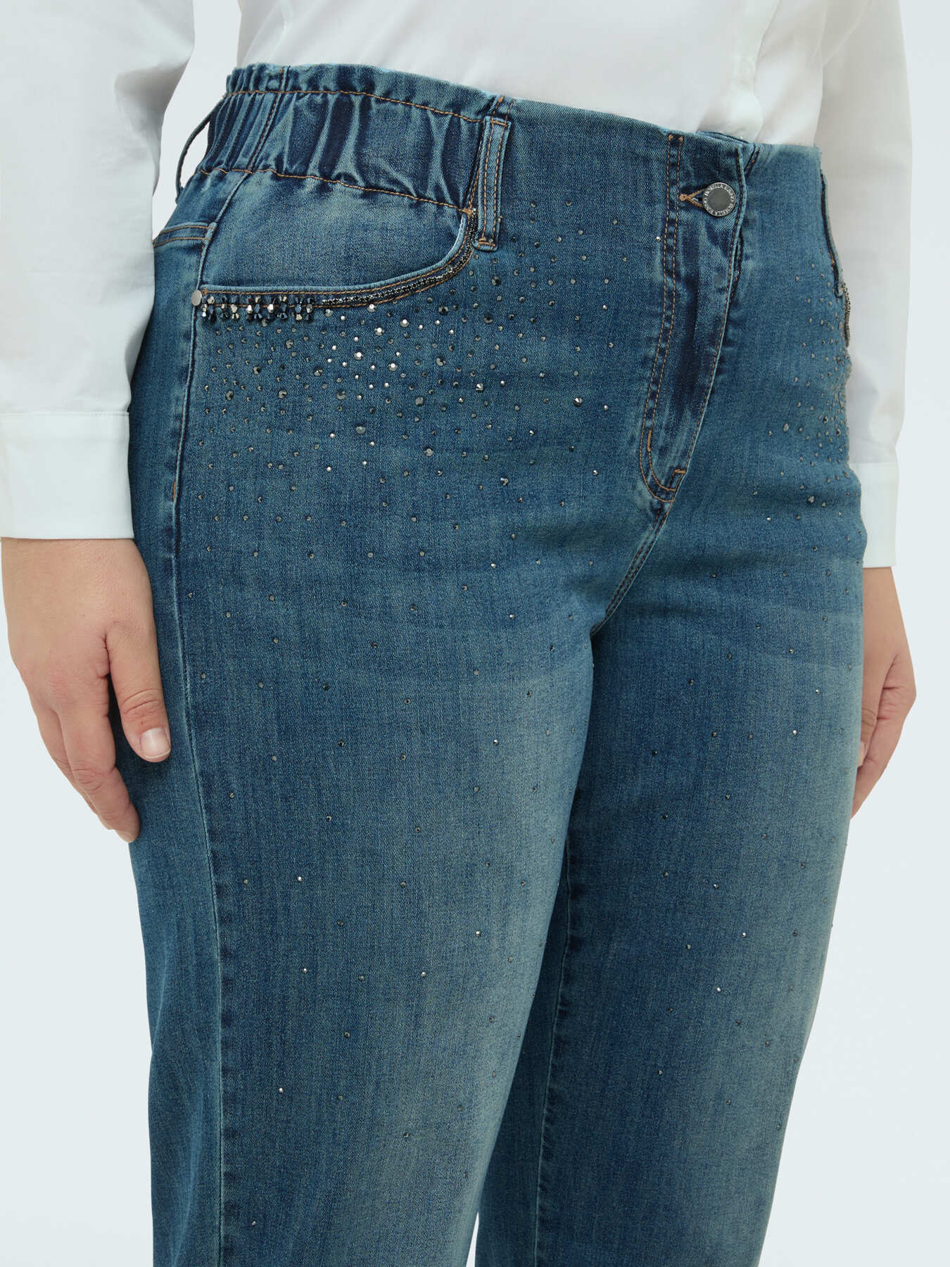 Balloon Jeans with rhinestones image number 3