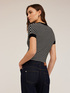 Dreidimensionaler Rippen-Pullover mit kurzen Ärmeln image number 1