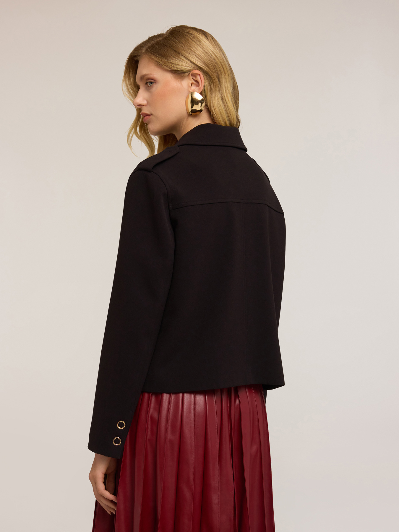 Viscose blend jacket with epaulettes image number 1