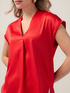 Zweistoff-T-Shirt mit V-Ausschnitt image number 2