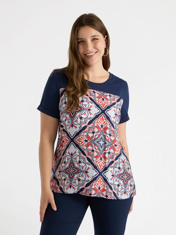 T-shirt with printed insert