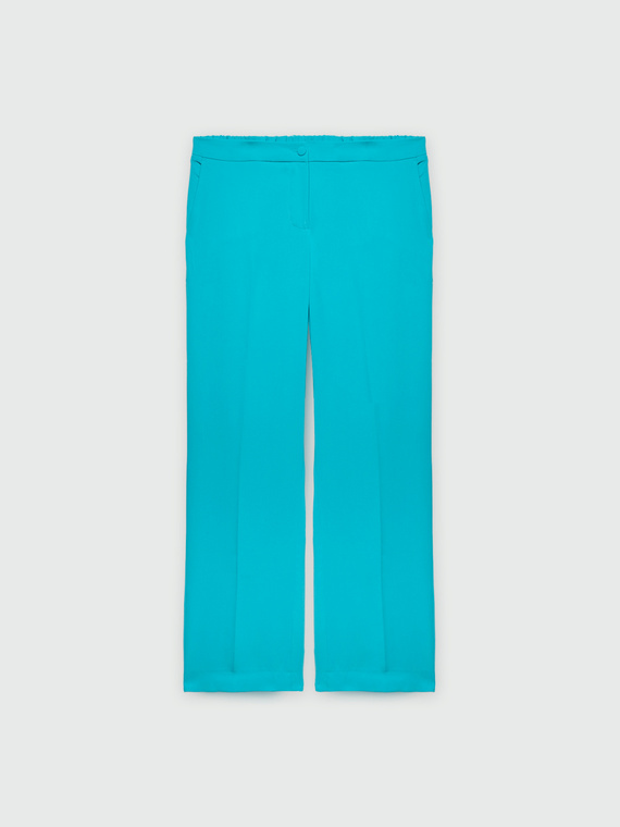 Pantaloni dritti