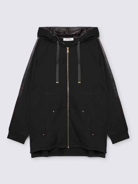Hooded zip-up sweatshirt