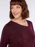 T-shirt con scollo asimmetrico image number 3