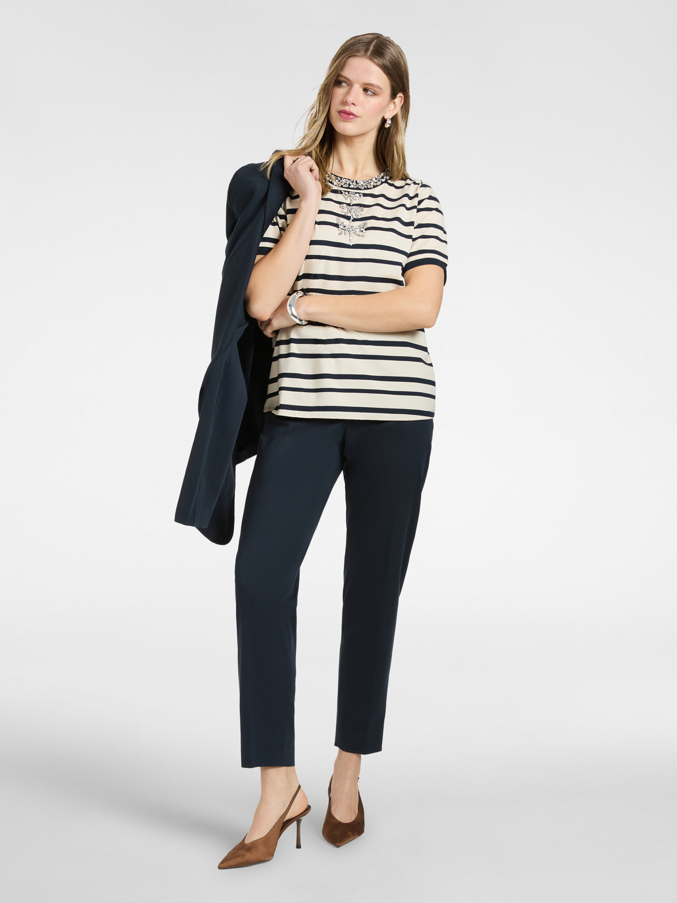 Striped t-shirt with embroidery image number 3